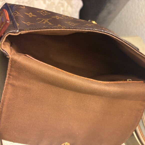 Louis Vuitton shoulder bag-Great condition - Picture 4 of 6